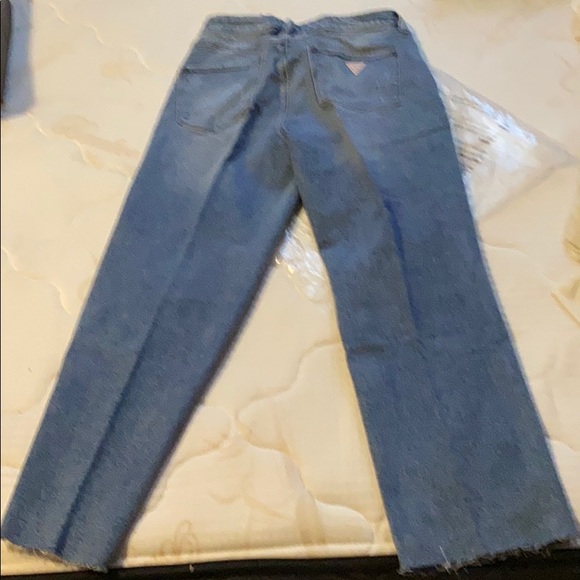 Guess new jeans - Picture 2 of 6